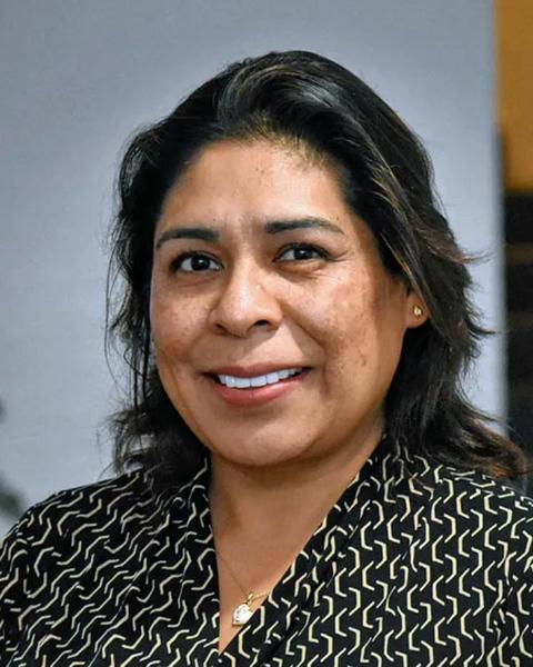 Jacqueline Álvarez-Rosales (NHC Fellow, 2021–22)